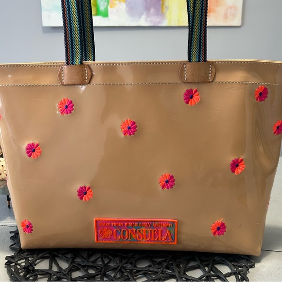 Consuela Handbags - 🌸🌼🌺 Consuela Brett Easy Tote Tan Patent Tote - Pink and Orange Floral Appliqués